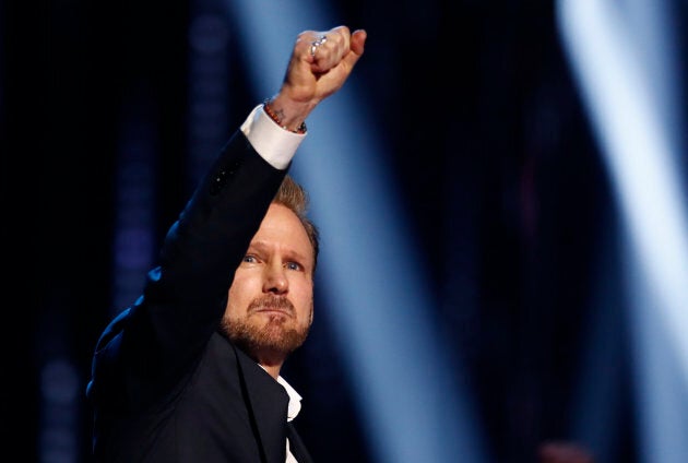 Not a dry eye in the house during Corey Hart's heartfelt (sorry, we had to) acceptance speech. The "Never Surrender" singer was inducted into the Canadian Music Hall Of Fame on Sunday.