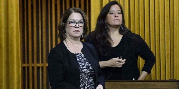 Independent MPs Jane Philpott and Jody Wilson-Raybould vote in the House of Commons on April 9, 2019.