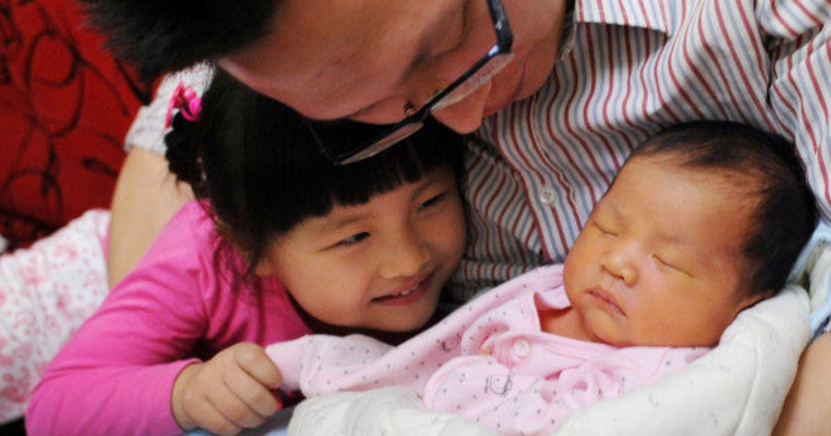 OneChild Policy Ends China Will Now Allow Parents To Have Two Kids HuffPost Parents