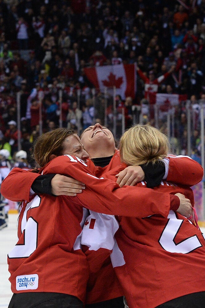 OLY-2014-IHOCKEY-CAN-USA-WOMEN