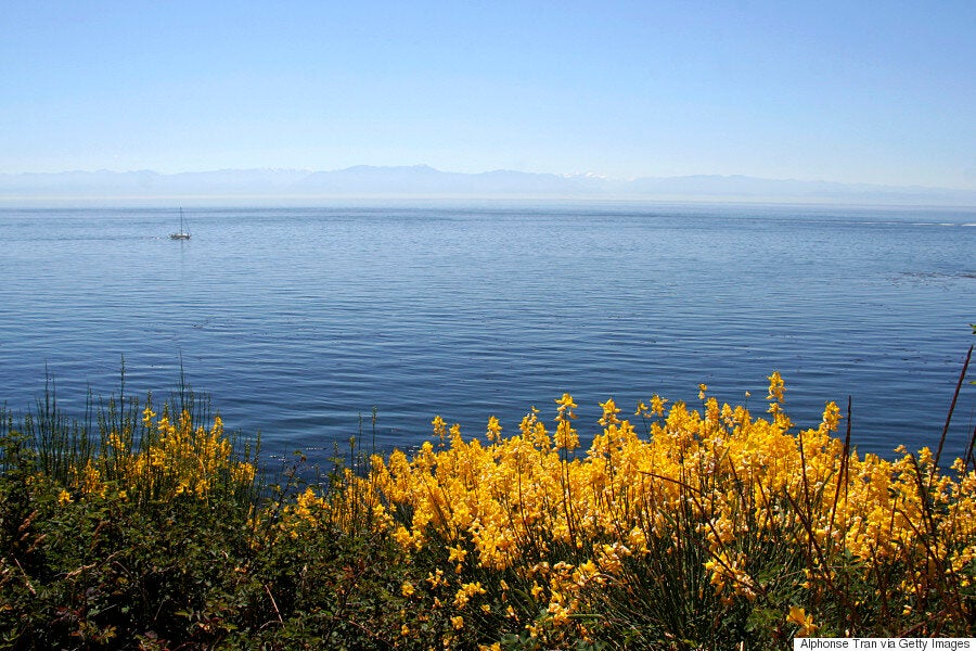 15 Canadian Places That Are Magical In Springtime | HuffPost News