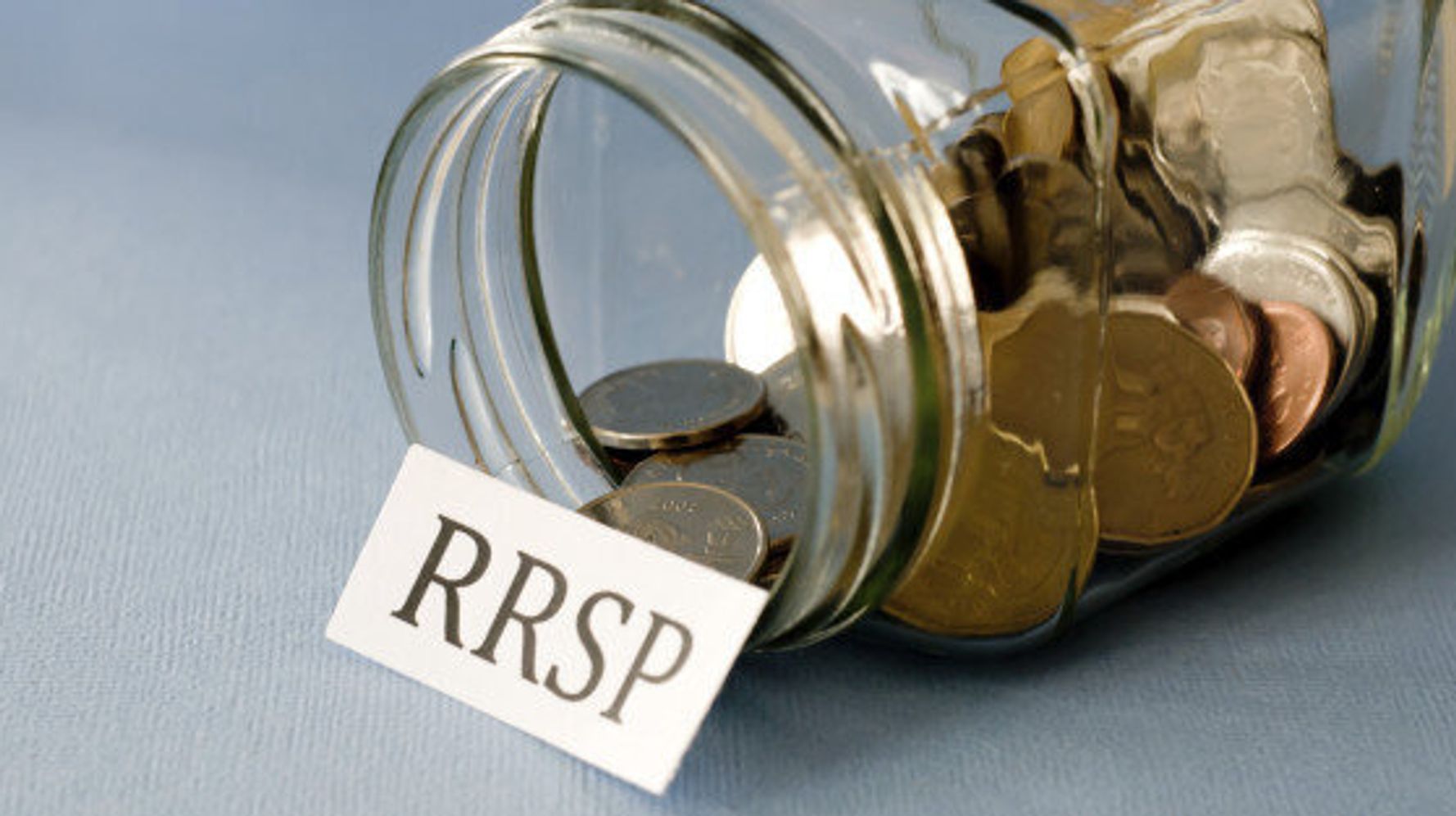 Three Reasons You Shouldn't Rob Your RRSP to Pay Your Holiday Bills