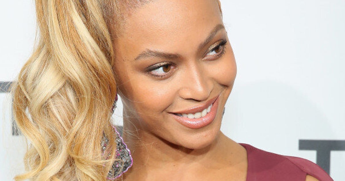 Beyonce Tells Assistant To 'Stop It' On Red Carpet Like The Boss She Is ...