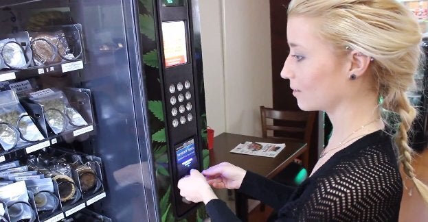 Pot vending machine