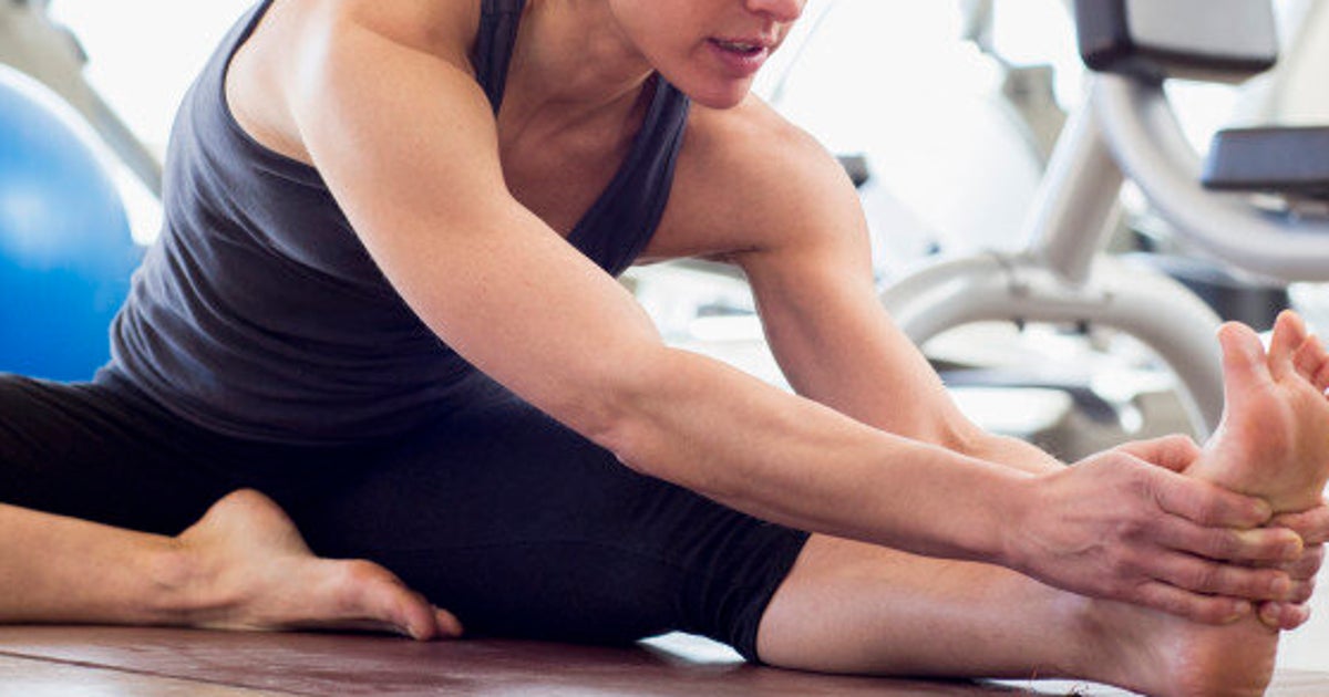 why-barefoot-is-best-when-working-out-huffpost-canada