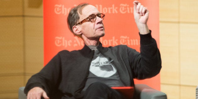 NEW YORK, NY - FEBRUARY 12: New York Times Columnist David Carr attends the TimesTalks at The New School on February 12, 2015 in New York City. (Photo by Mark Sagliocco/Getty Images)