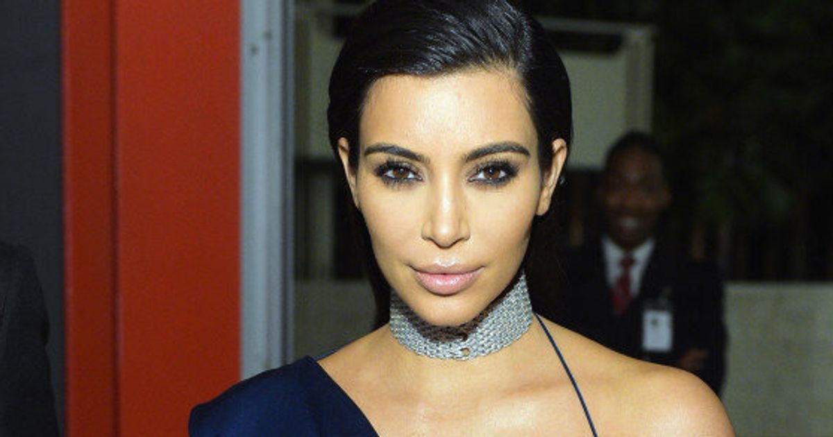 Kim Kardashian Bleaches Her Eyebrows | HuffPost Style