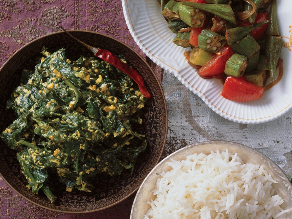 Spinach Simmered In Yogurt