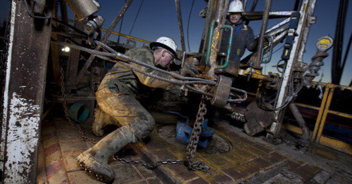 Get Oil Rig Worker Salary PNG