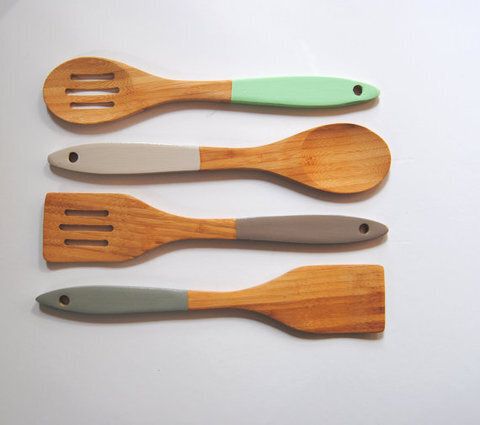 Wooden And Rubber Solid Bamboo Kitchen Utensils