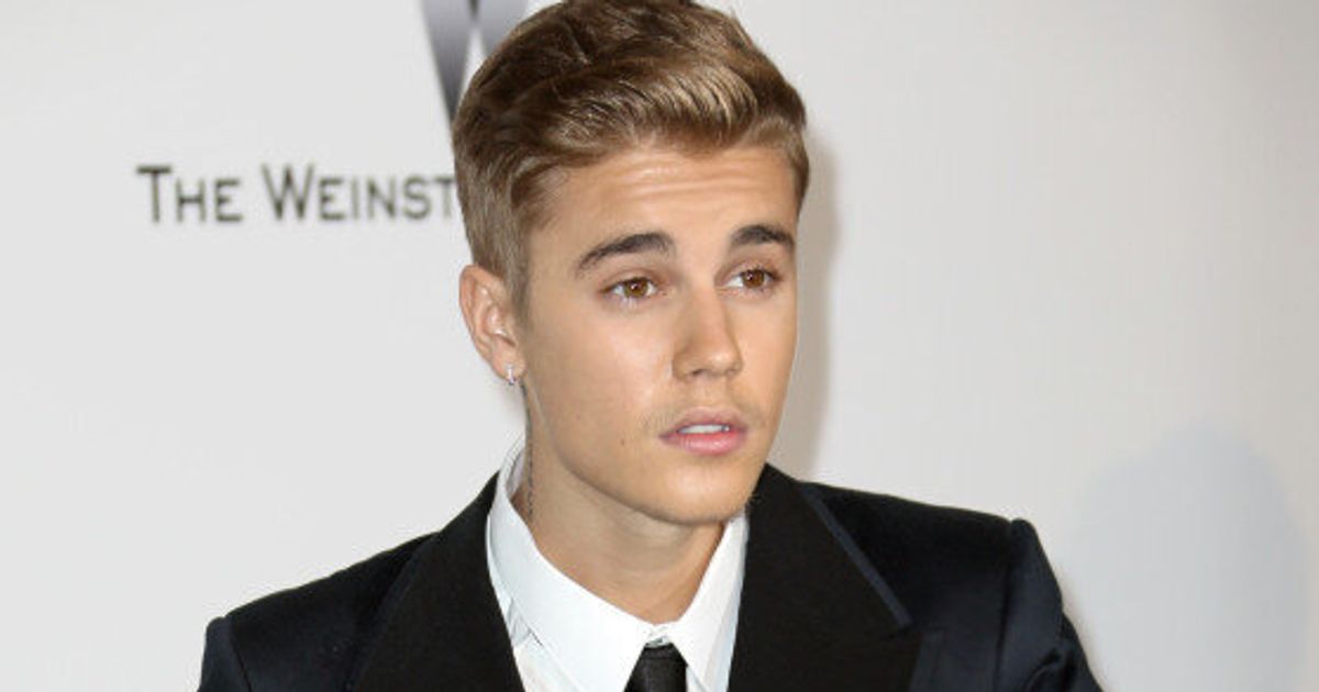 Justin Bieber Takes His Blond Hair To First Public Event