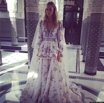 Dianna Agron s Wedding Dress Is A 20 500 Off The Runway Valentino