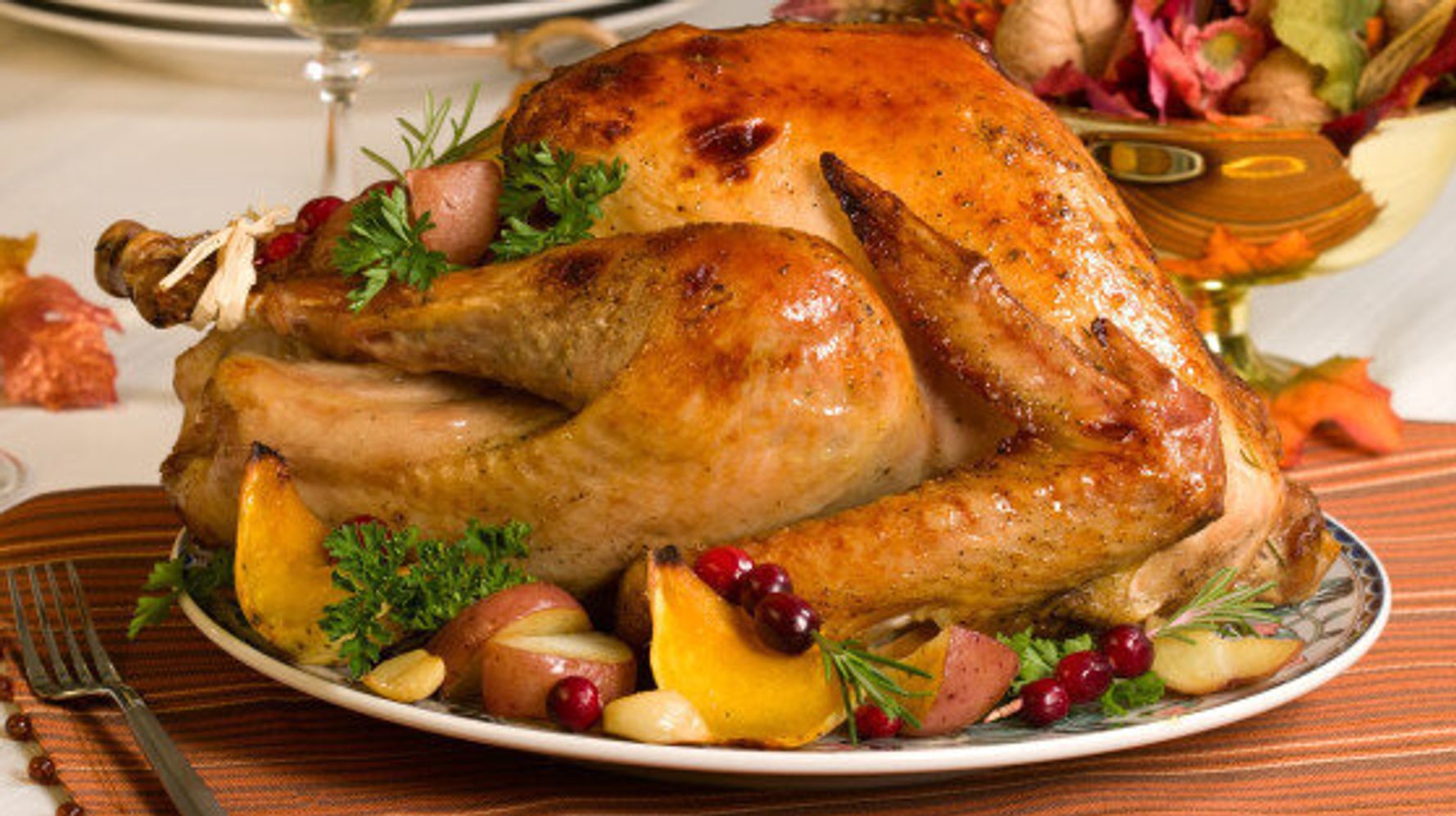 WATCH: Turkey Hacks For a Stress-Free Thanksgiving | HuffPost Canada Life