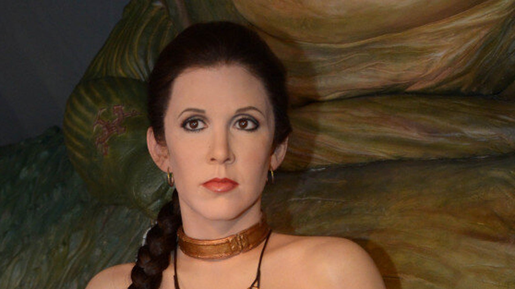 Princess Leia Slave Costume Sells For 96 000 At Auction Huffpost Canada Life