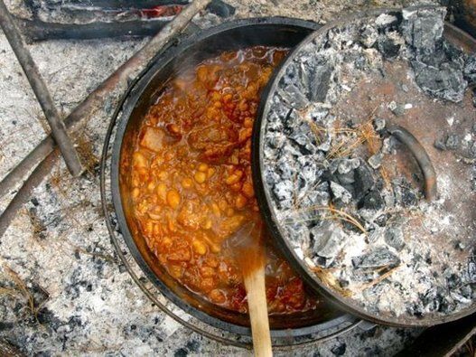 Campfire Chili In A Dutch Oven