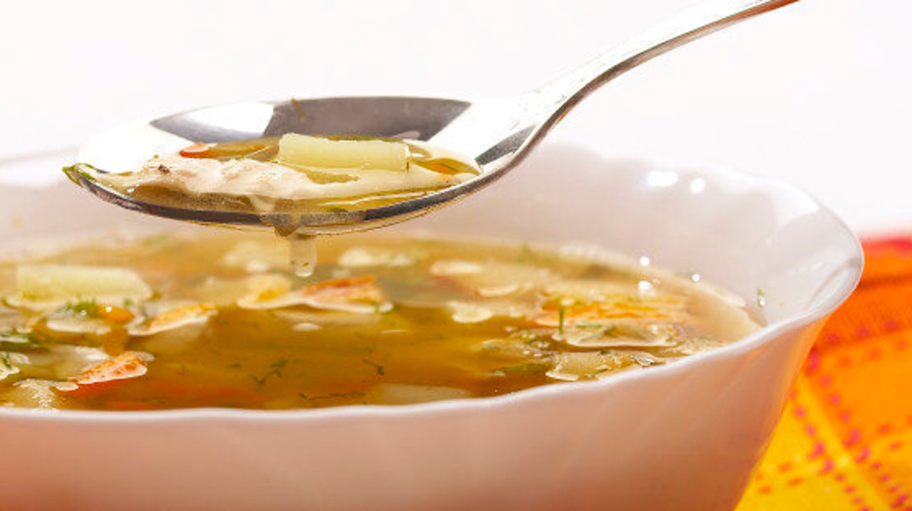 Сонник есть суп. Сонник есть суп. Во сне суп разливать. Суп с пельменями фото. Варить суп во сне.