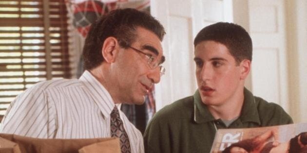 Following An Amusing Incident With A Pie, Jim's Dad (Eugene Levy) Decides It's Time For A Father-Son Talk About The Opposite Sex With Jim (Jason Biggs) In 'American Pie.' (Photo By Getty Images)