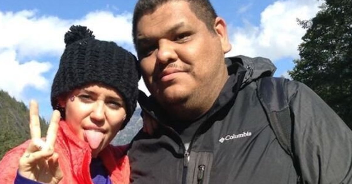 Miley Cyrus Visits B.C. Coast After Opposing Wolf Cull HuffPost