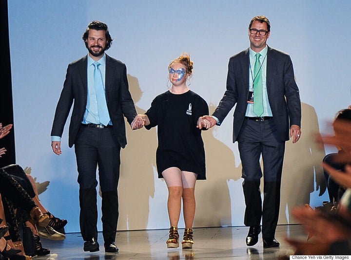 Madeline Stuart Model With Down Syndrome Walks Nyfw Runway Huffpost Style 