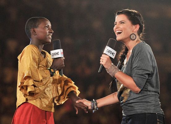 Gotta See It: Nelly Furtado sings O Canada at NBA All-Star Game