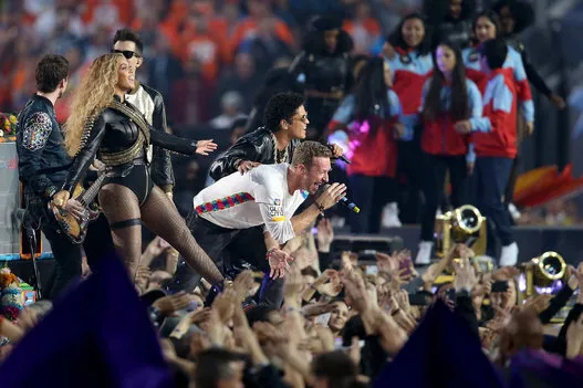 Coldplay's FULL Pepsi Super Bowl 50 Halftime Show feat. Beyoncé & Bruno  Mars!