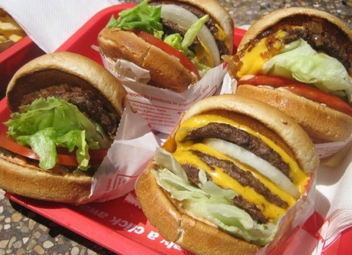 In N Out Burger Coming To Toronto For One Day Only HuffPost Life   5cd633302400005900723be3 