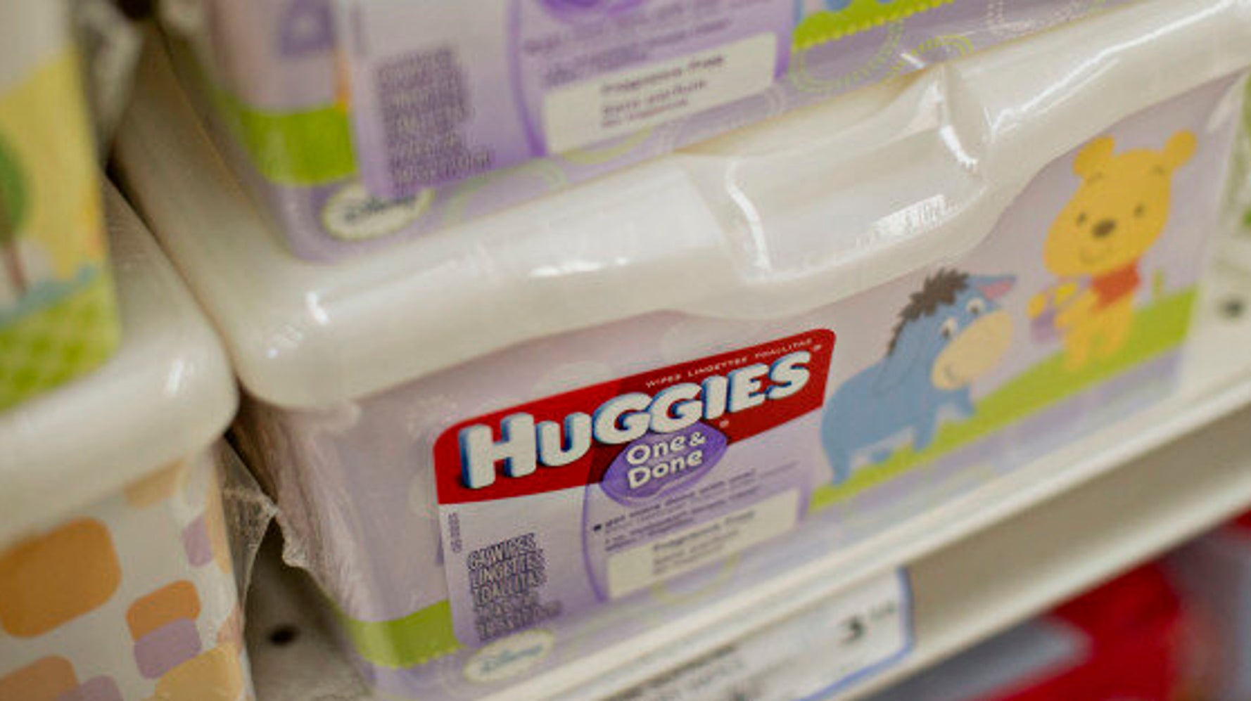 Parents Say They�ve Found GlassLike Shards In Huggies