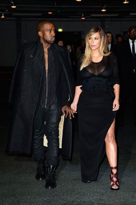 Kim Kardashian Recreates Velour Tracksuit Photo From 2007 In Epic Pic –  Hollywood Life