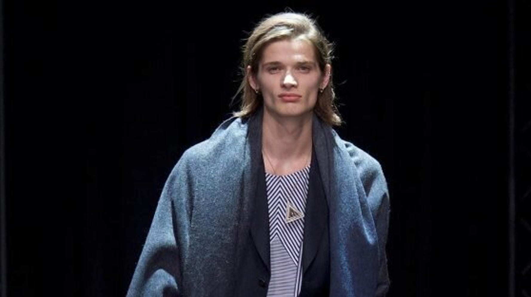 Fall Fashion 2015: How To Style And Wear Men's Scarves This Season