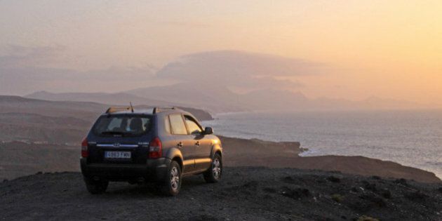 Fuerteventura has many off road tracks to explore and this Tucson turned out to be a surprisingly good vehicle to take down them. Using the electronic 4 wheel drive diff lock allowed the car to cope with sand dunes, river beds, boulder fields etc.
