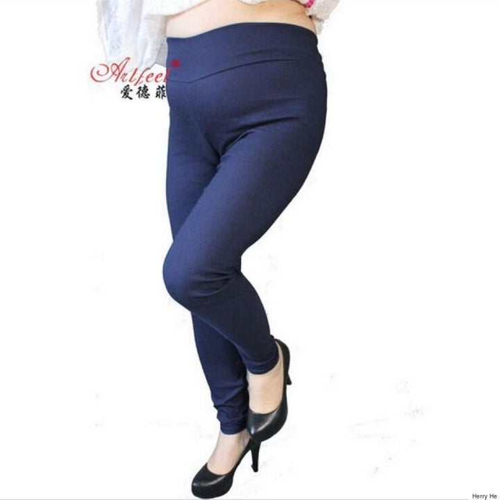 Advertising plus-size leggings with a small model in one leg instead of  getting a plus-sized model. : r/CrappyDesign