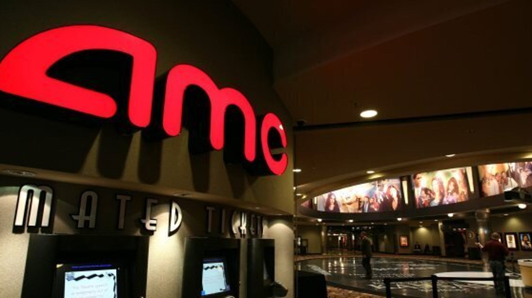 Cellphones In Movie Theatres May Soon Be Allowed By AMC Entertainment