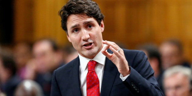 Canada's Prime Minister Justin Trudeau speaks during Question Period in the House of Commons on Parliament Hill in Ottawa, Ontario, Canada October 31, 2016. REUTERS/Chris Wattie