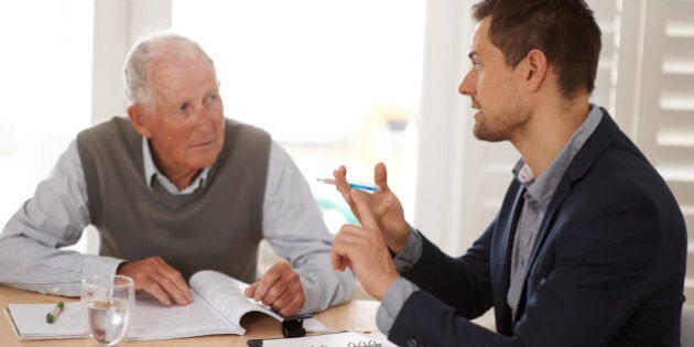 A young businessman explaining information to an elderly manhttp://195.154.178.81/DATA/i_collage/pi/shoots/783531.jpg