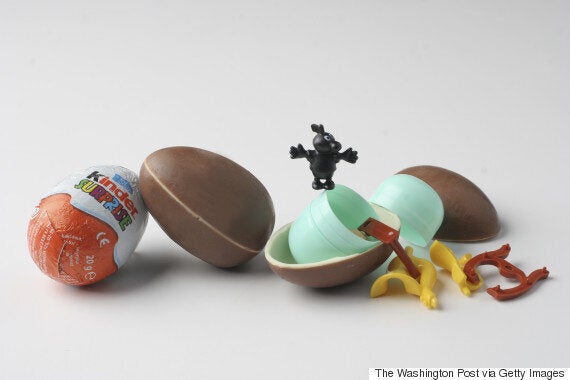 Kinder store egg old