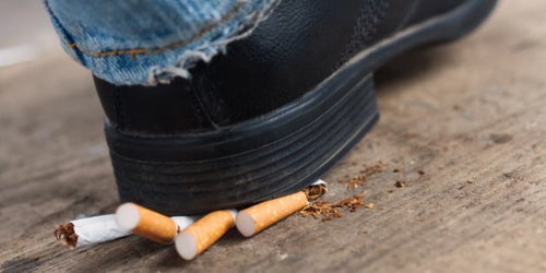 what do e cigarettes smell like Do Cannabis Vapes Smell? What You Need to Know About Vaping