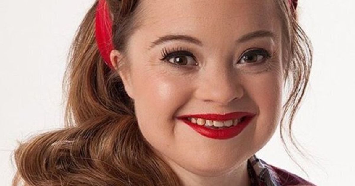 Katie Meade Is The First Model With Down Syndrome To Land A Beauty Campaign Huffpost Style 