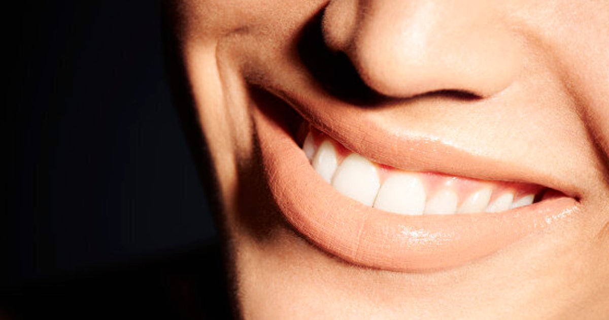 Natural ways to whiten your teeth