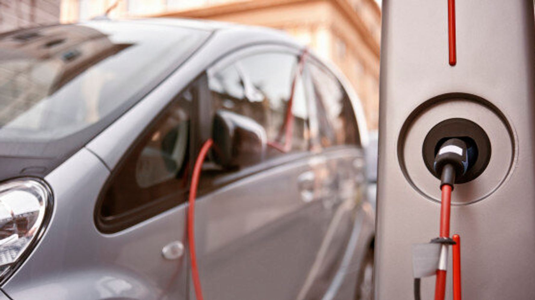 The Top 6 BudgetFriendly Electric Cars HuffPost Canada Business