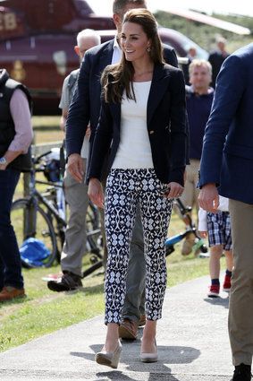 Kate Middleton In Smythe And Gap