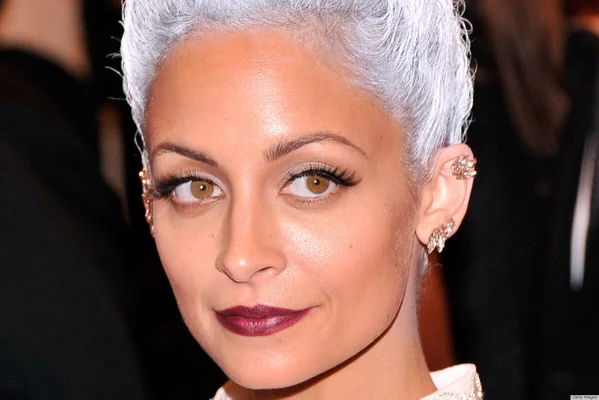 Celebrities With Grey Hair: Is Silver Hair The Latest Trend? | HuffPost Style Celebrities With Grey Hair: Is Silver Hair The Latest Trend? | HuffPost Style