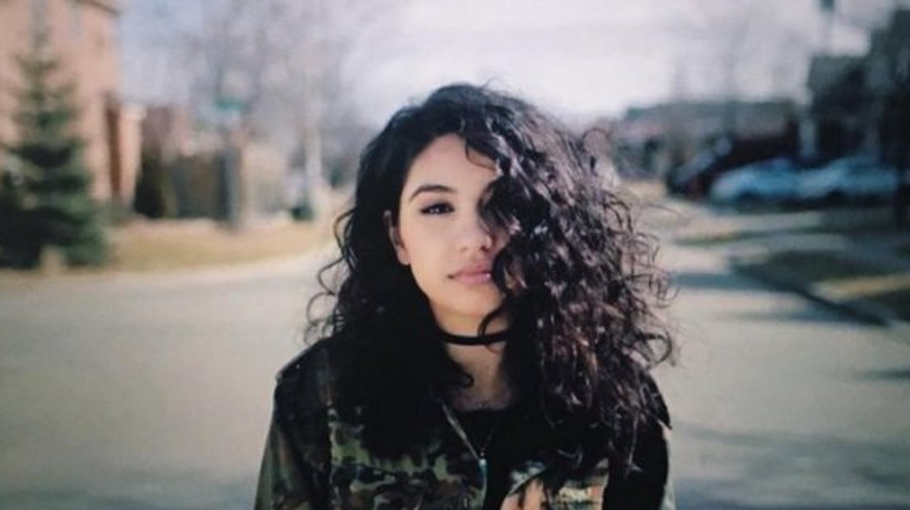 Alessia Cara Says There Needs To Be Less Photoshop, More Realness