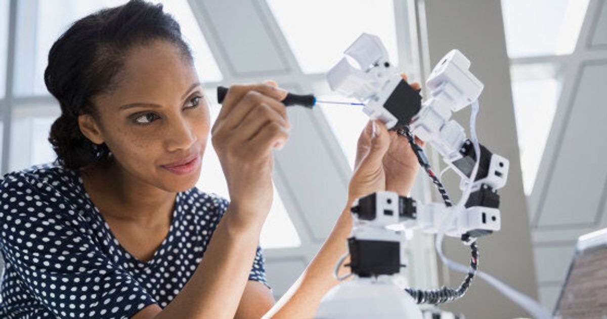 We Need To Encourage Girls And Women To Succeed In Stem Huffpost Business