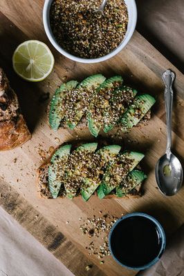 Martha Stewart shows you how to avoid getting a lacerated 'avocado hand