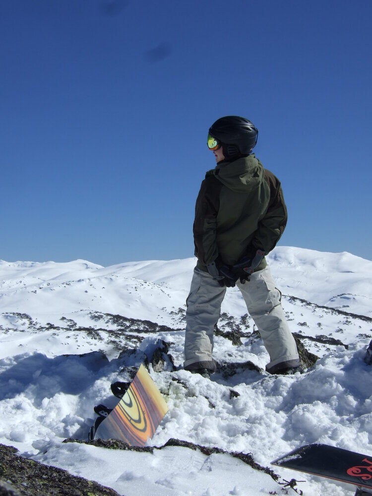 Snownado Swallows Up Snowboarder At Lake Louise Huffpost Alberta 