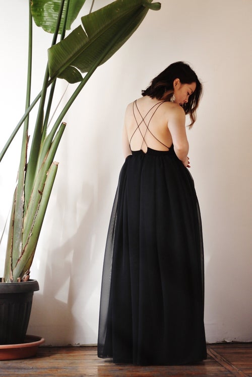 With Wendy: DIY Chiffon Prom Dress | HuffPost Style With Wendy: DIY Chiffon Prom Dress | HuffPost Style