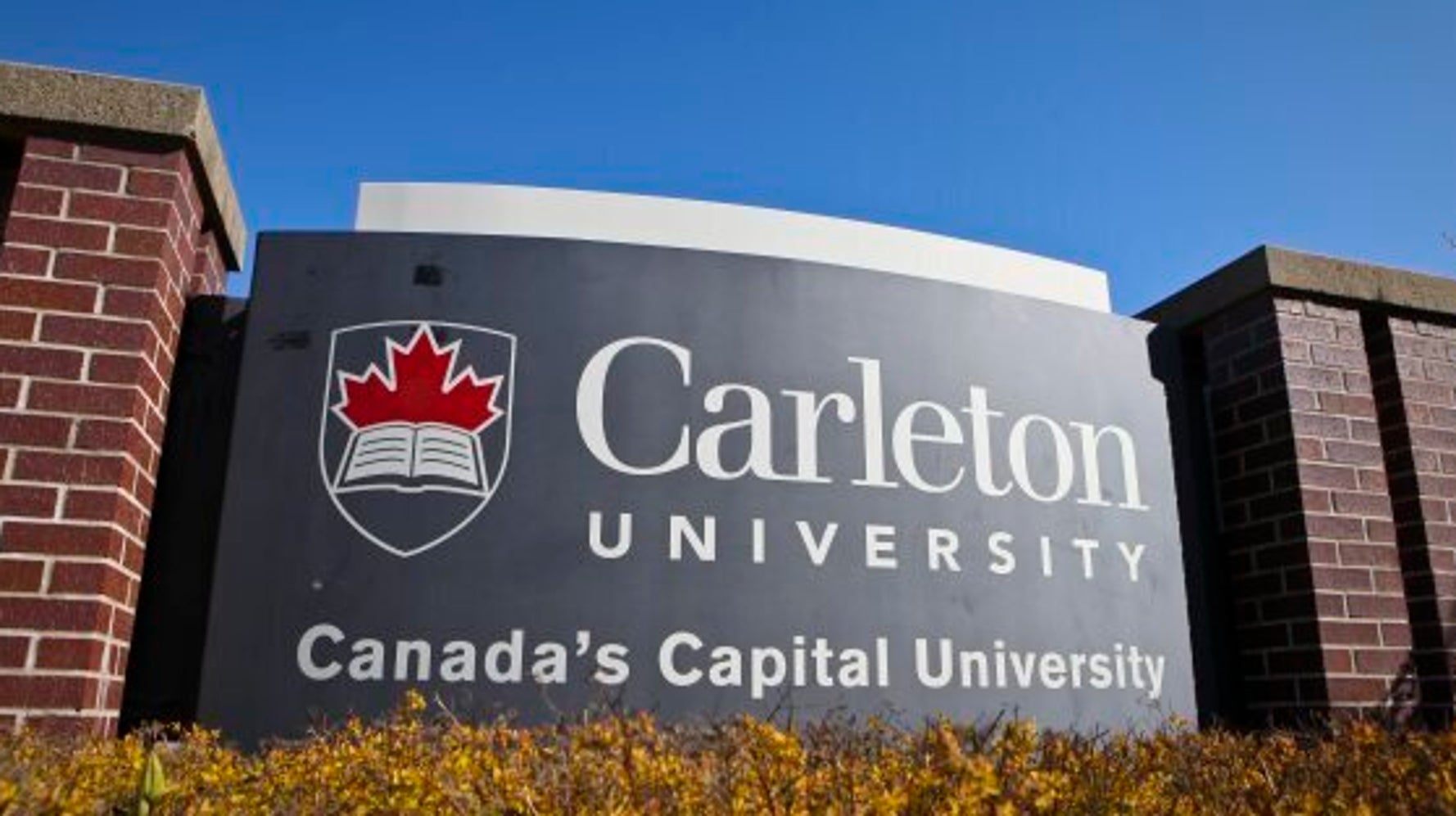 Carleton University Lockdown Triggered By Popping Balloons HuffPost