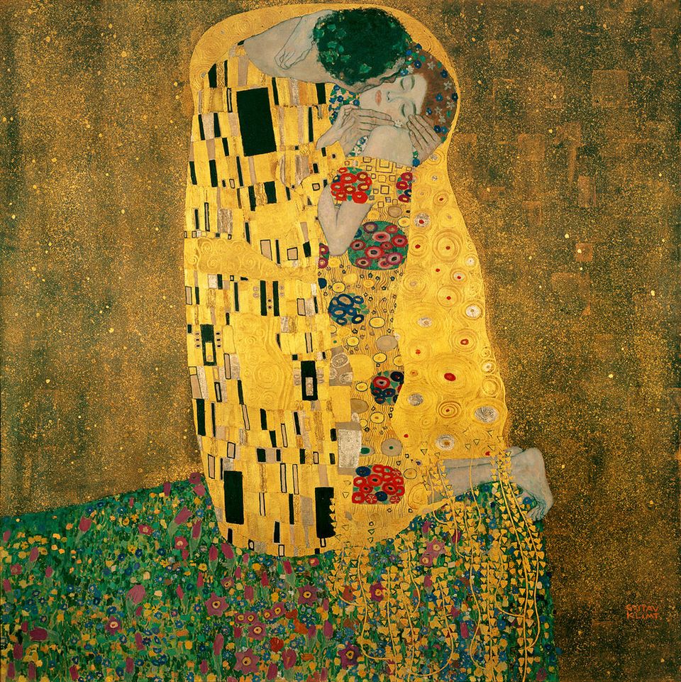 Gustav Klimt's "The Kiss"