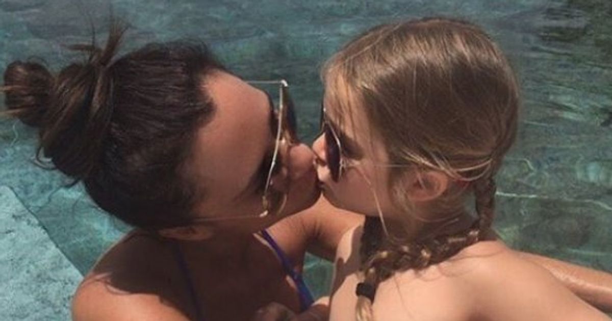 Kissing Kids: Is It OK For Parents To Give Children A Peck On The Lips? | HuffPost Life