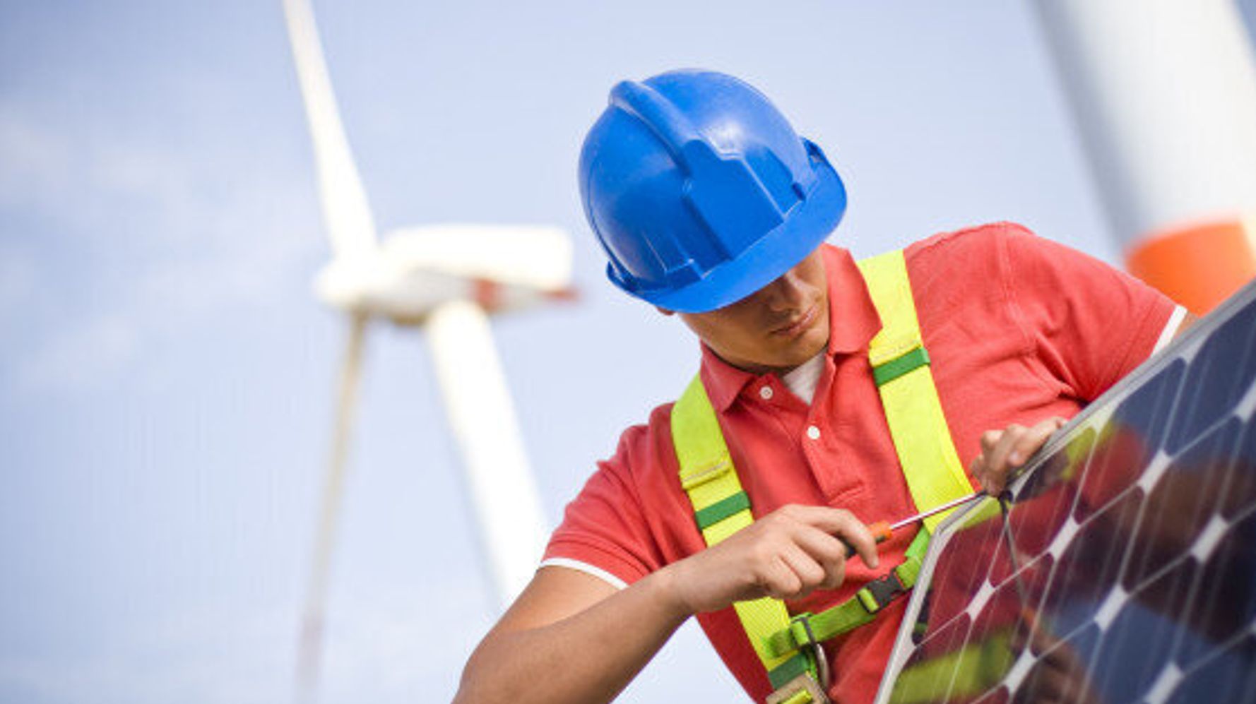 renewable-energy-jobs-are-on-the-rise-huffpost-canada-business